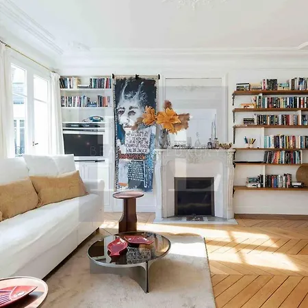 Apartment Dauphine Saint Germain 6th Arr 2bedrooms Paris